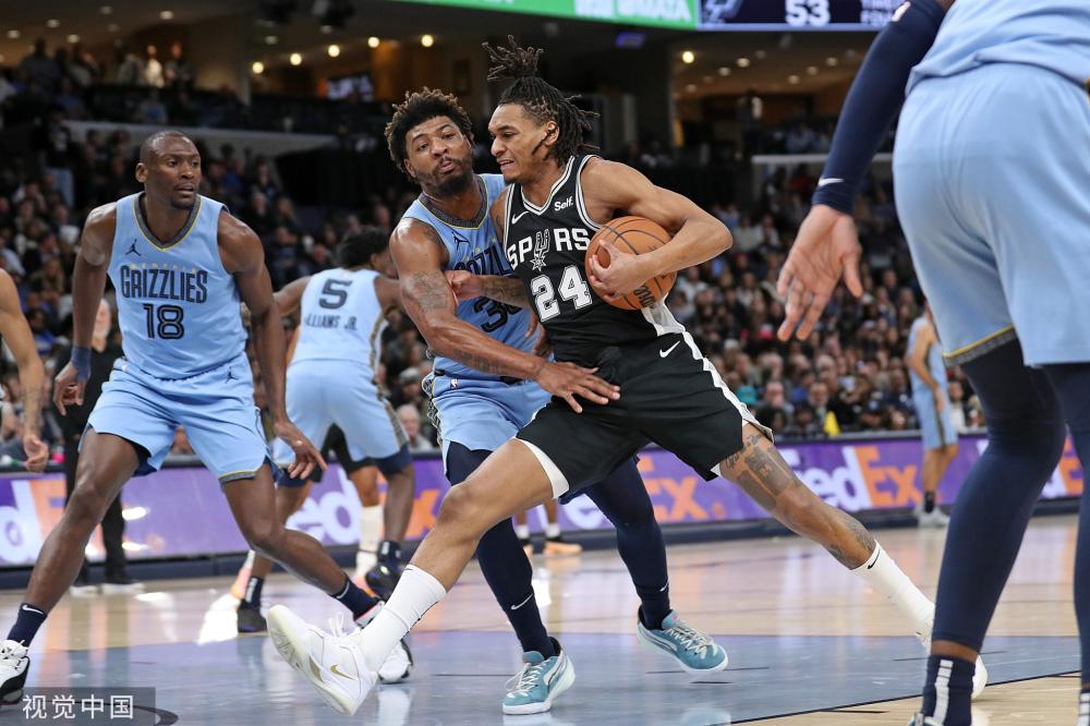 在这场足球 在这场足球