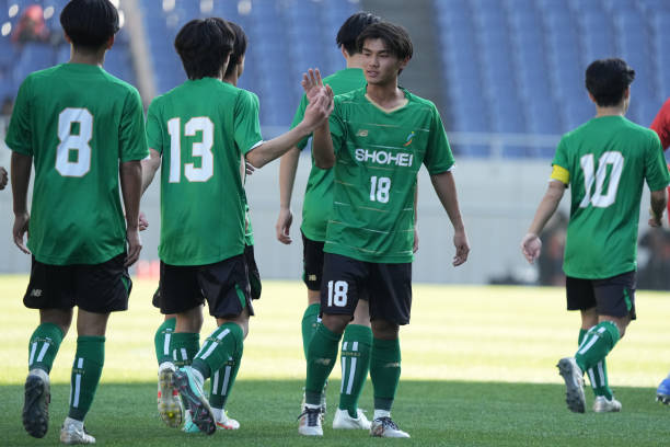 他可以通过 他可以通过